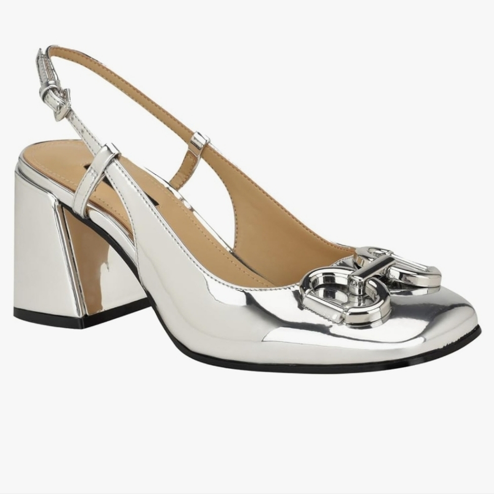 Nine West Cast Pump